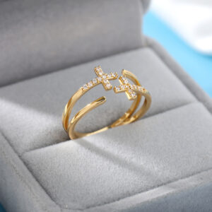 Gold-Plated Stainless Steel Crystal Ring – Geometric Chain Zircon Design